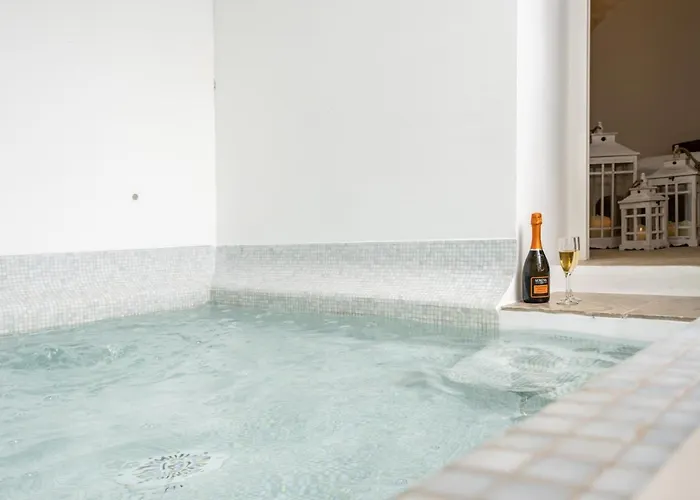 Appartement Guesthost - Palazzo Rapana - Luxury With Hydromassage Pool Ostuni